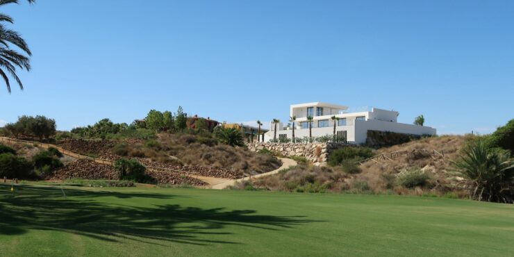 Exquisite Contemporary Villa in Valle del Este, Frontline Golf Course
