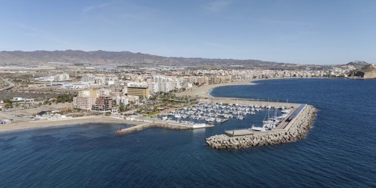 Penthouse en Bord de Mer – Terrazas del Puerto à Águilas